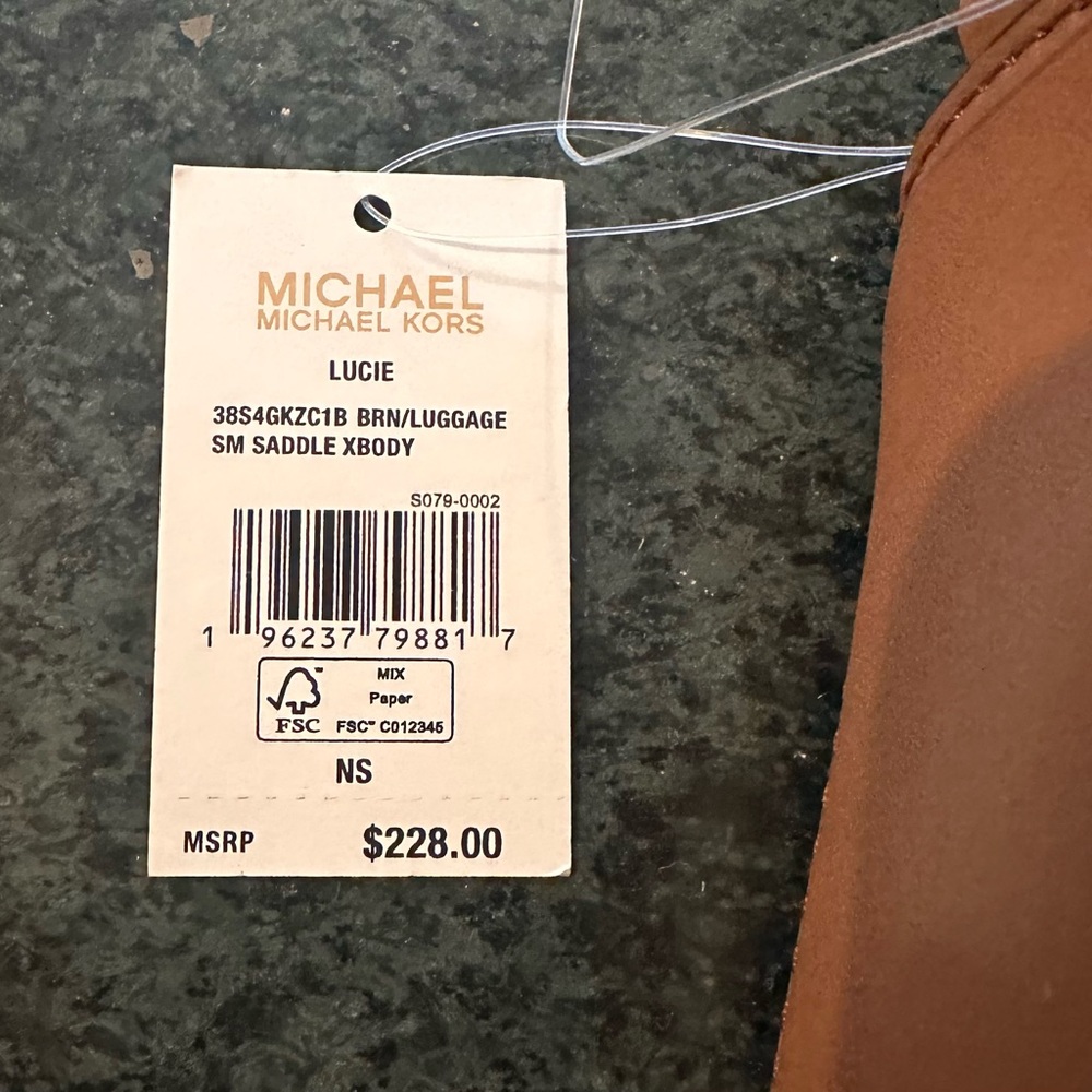 Brand new with tags. Michael Kors Lucie bag - Picture 2 of 3